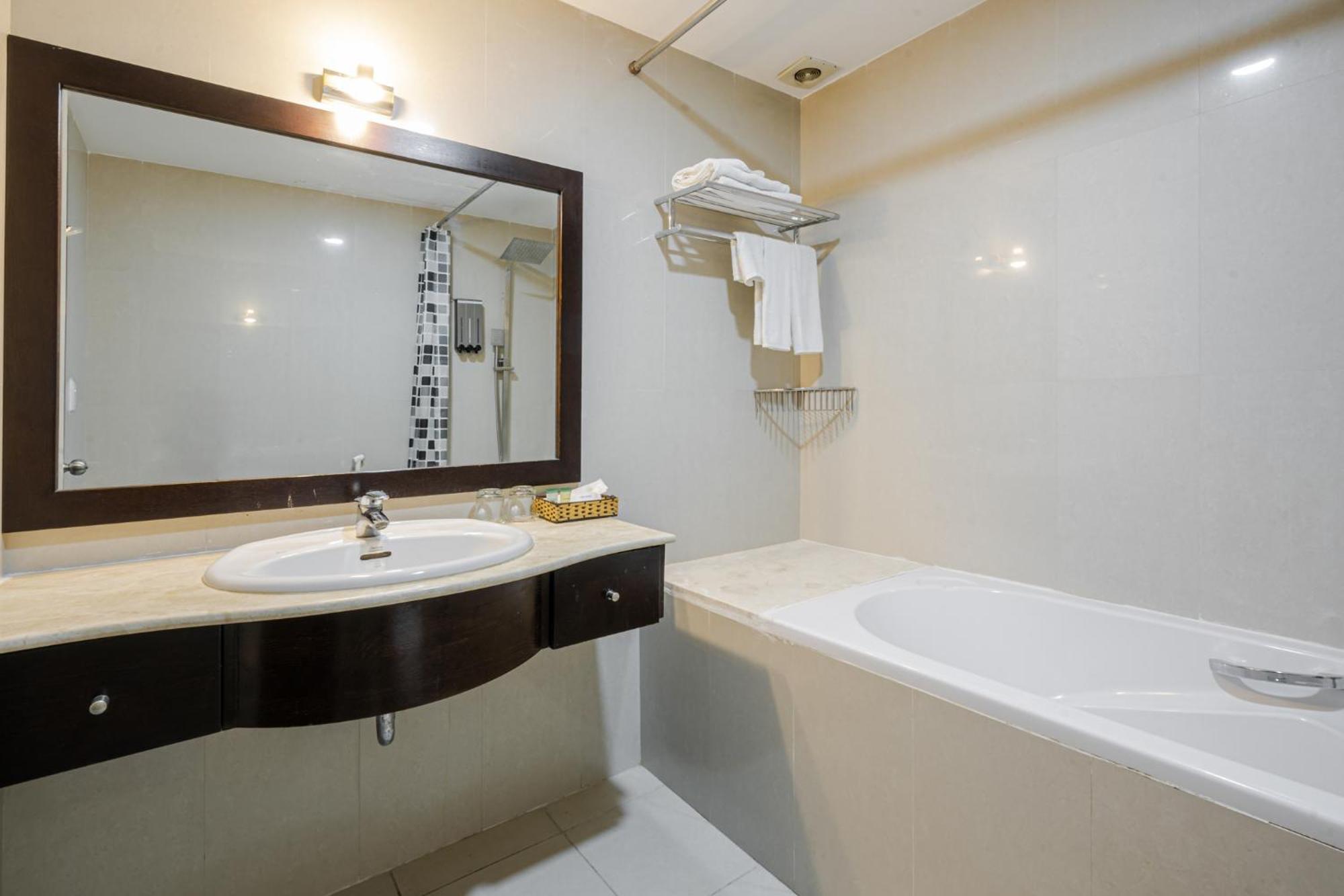 La Serena Boutique Hotel Ho Si Minh-város Kültér fotó